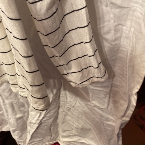 Ladies Maurice’s striped too long sleeve black and white size s nwot - Picture 5 of 5